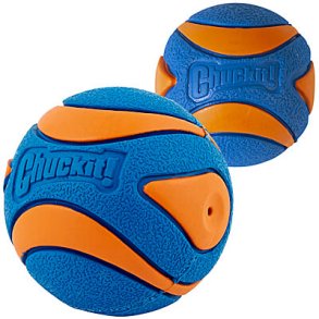 CHUCKIT ULTRA SQUEAKER BALL